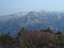 小白森山 (1563.1m)