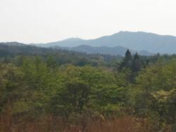 手倉山 (672.1m)