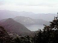 沼沢湖と惣山・前山